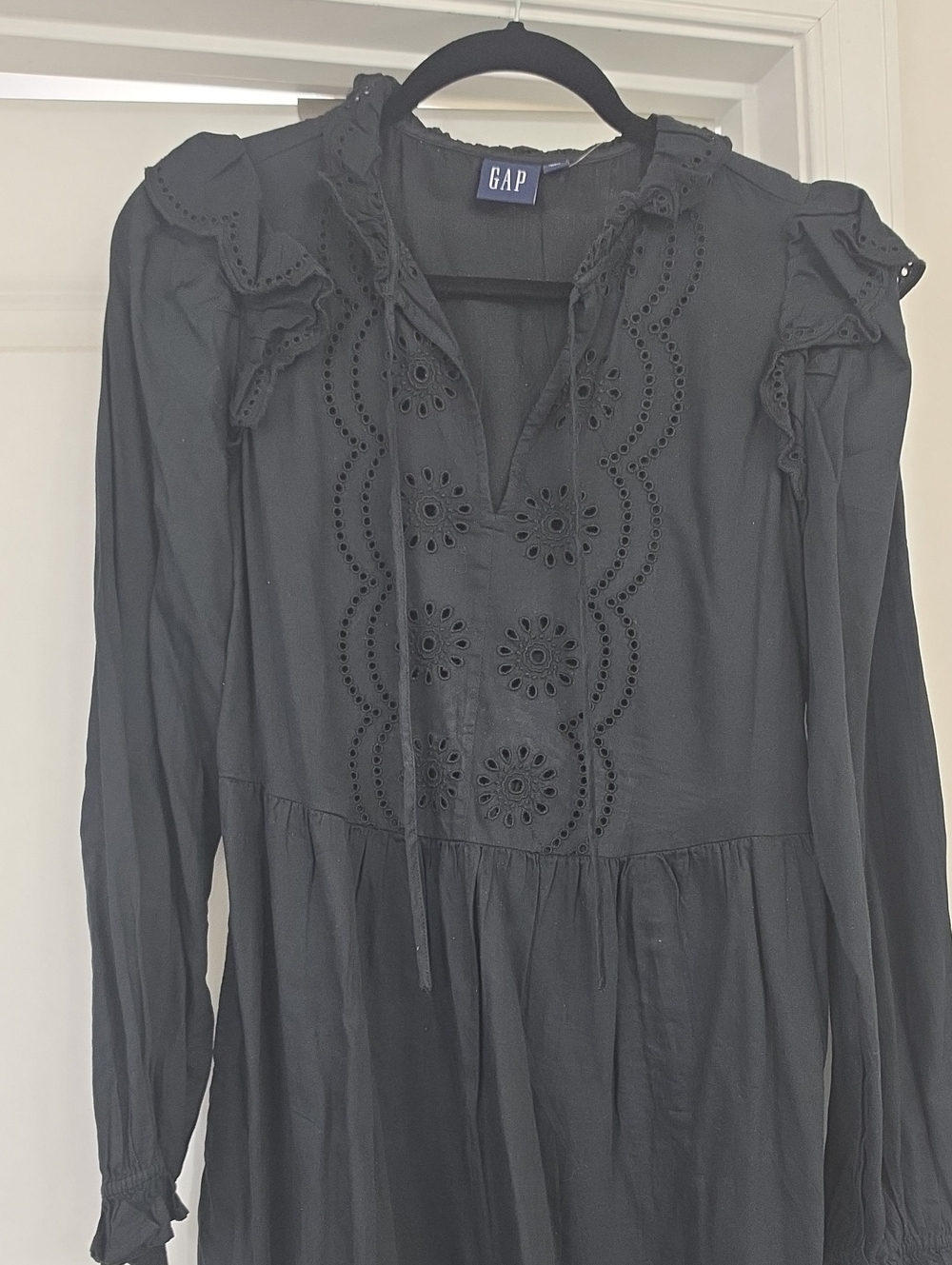 GAP Black Eyelet Ruffle Mini Dress With Scalloped Hem